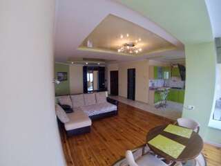 Апартаменты Apartments in the center Трускавец Апартаменты-студио-21